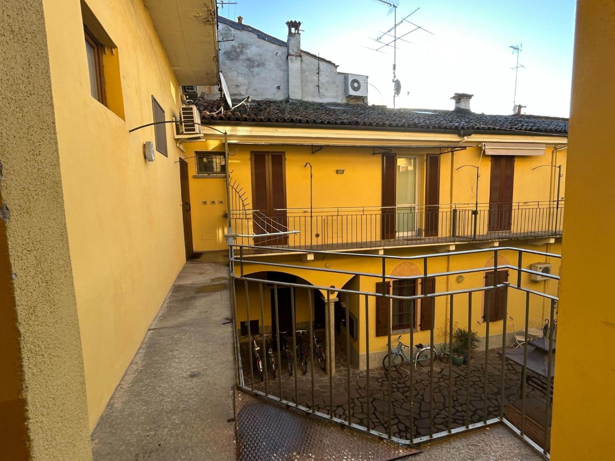 3T House Casa Vacanze Cremona Exterior photo